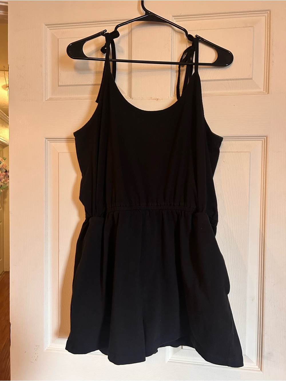 Sourpuss Clothing Black Tie-Shoulder One-Piece Romper